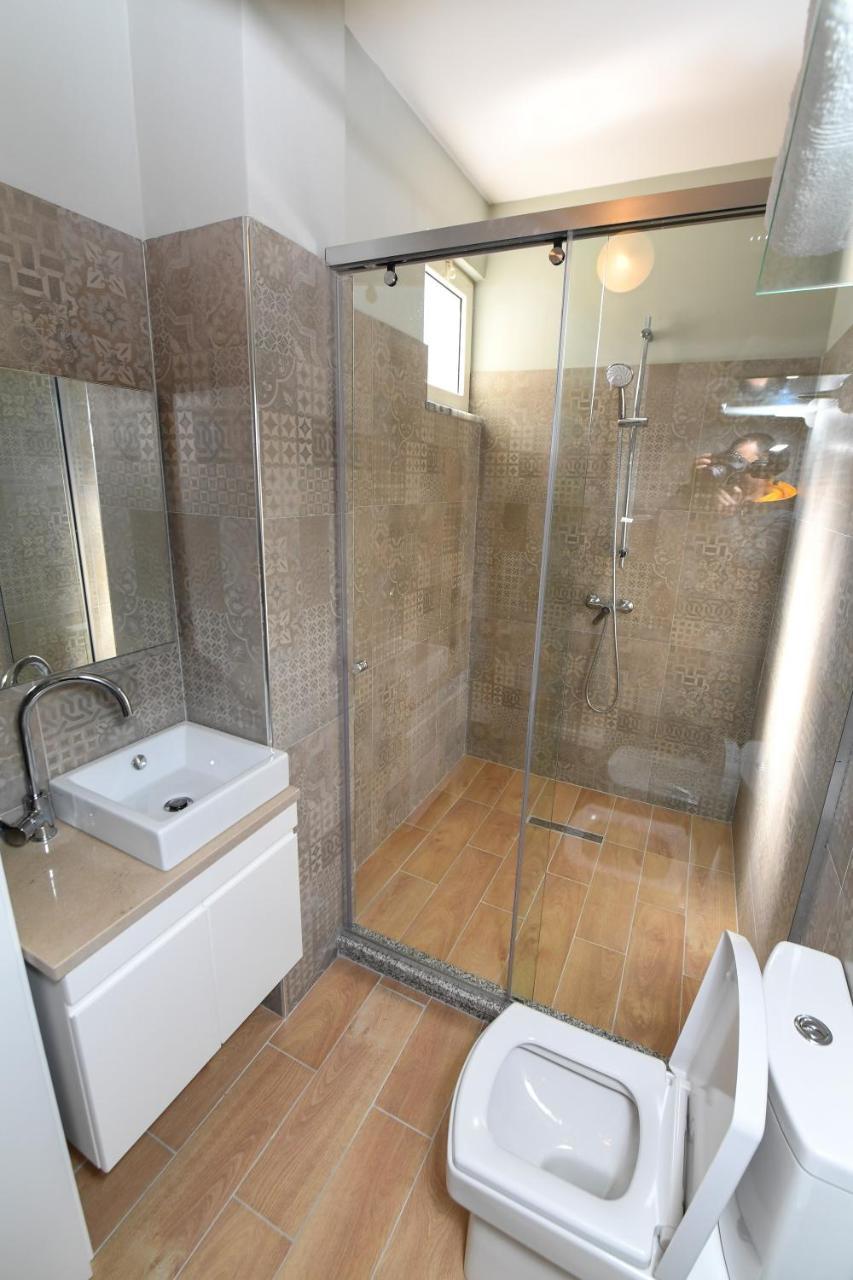 Santo Hotel Shkodër Eksteriør bilde